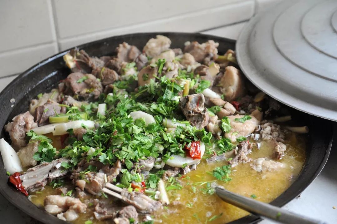 内蒙羊肉与盐池滩羊肉,新疆羊肉和盐池滩羊肉