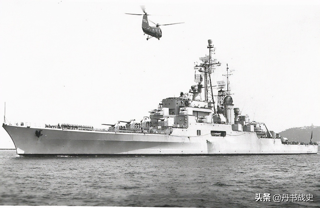 法国科尔伯特号防空巡洋舰,戴高乐的海上座驾