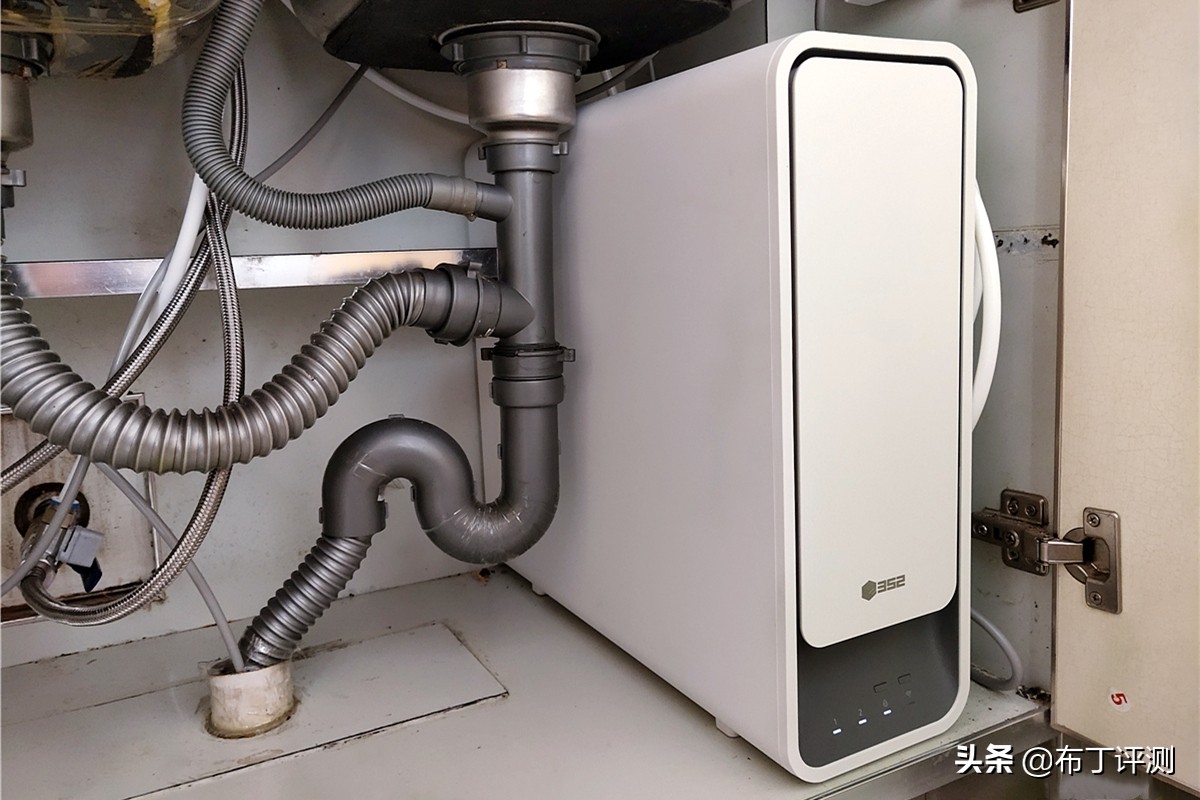 智能净水器大通量净水效果怎么样,大通量反渗透净水器的优缺点