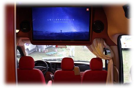 10万级别房车洛阳房车展全系展示,房车展40万的重卡房车