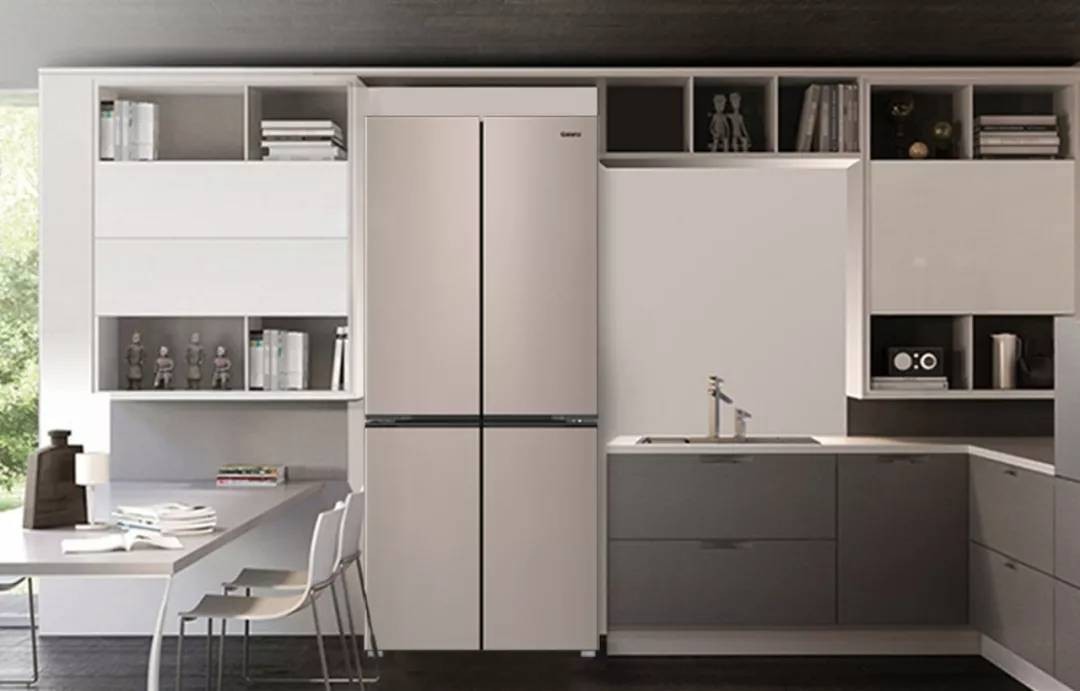 冰箱是十字门好用还是对开门好用,十字对开门冰箱有什么缺点