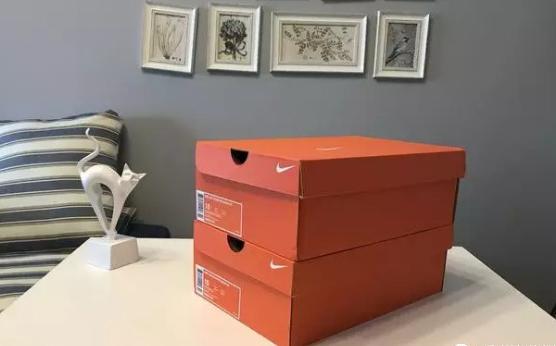 nike登月经典款7x,登月v12