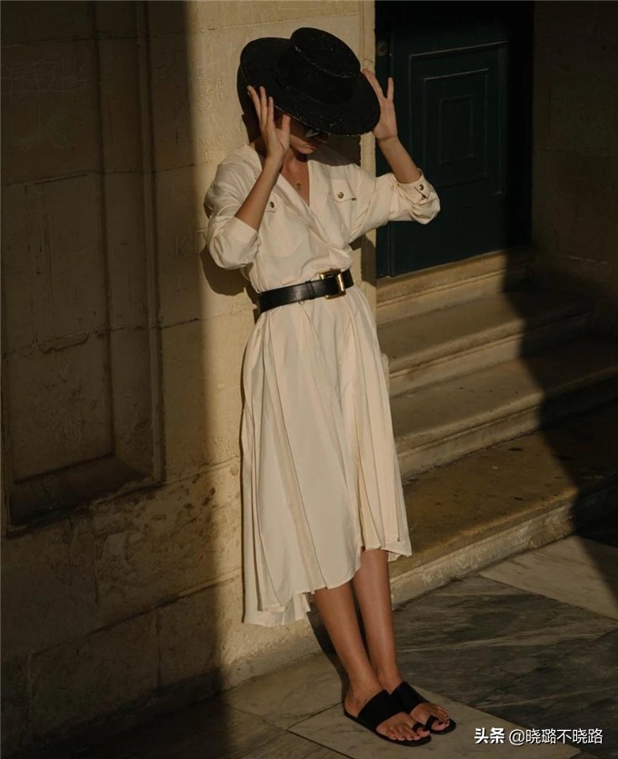 衬衫式小白裙气质高级显瘦,最近很火的高级感裙子