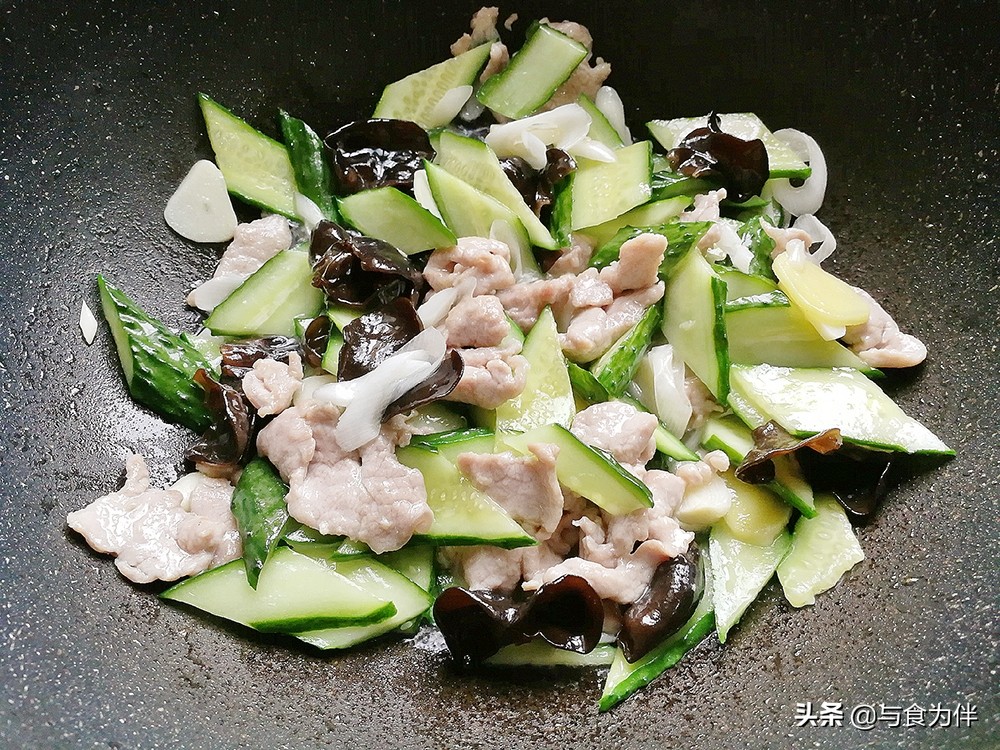 怎样炒黄瓜每天吃都不腻,炒黄瓜菜的方法