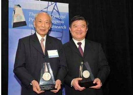 用*霜砒**治疗白血病，获未来科学大奖，96岁的王振义能等来诺奖吗