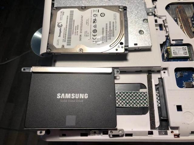 联想g40-80拆机,联想g40笔记本电脑