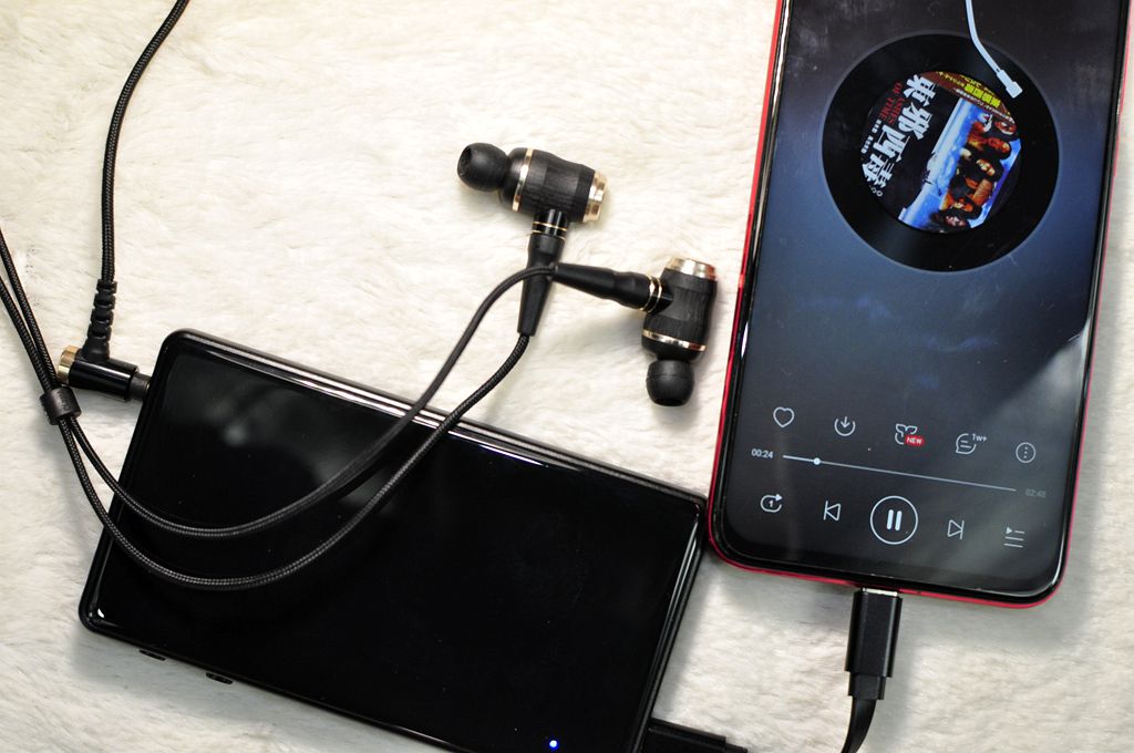 *放播**器多漂亮这耳放就多漂亮，关键还拯救了我的JVC木振膜耳塞