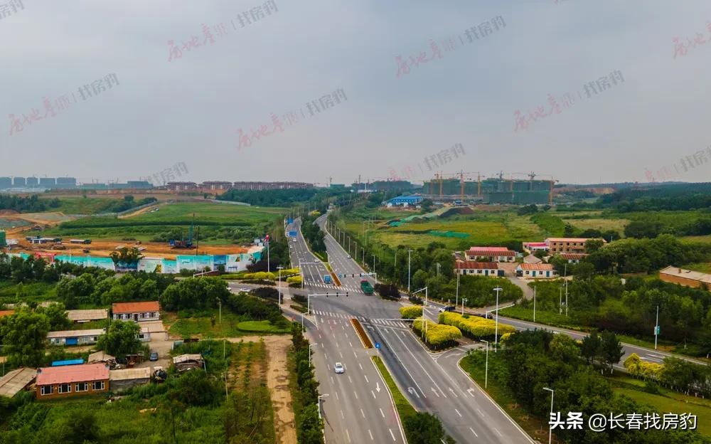 感谢现在的楼市，那个靠颜值活着的莲花山，本该属于少数人