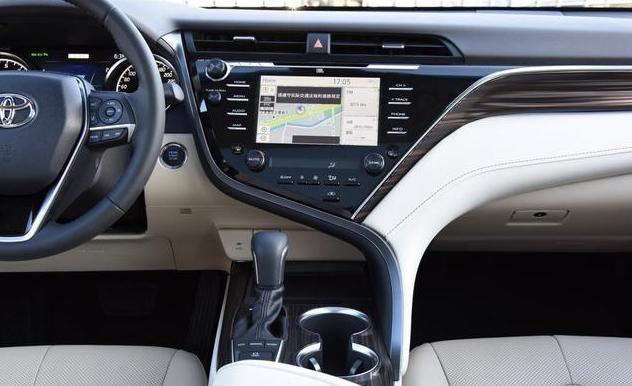 凯美瑞和速腾开起来的感受,速腾和凯美瑞的驾驶感受