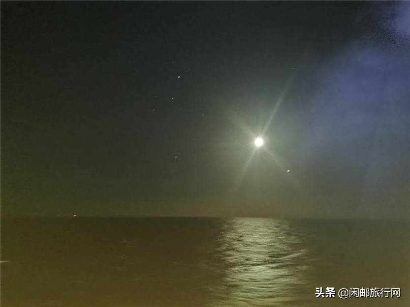 赶在台风来临前，赴一场霓虹之旅皇家加勒比光谱号游轮游记攻略