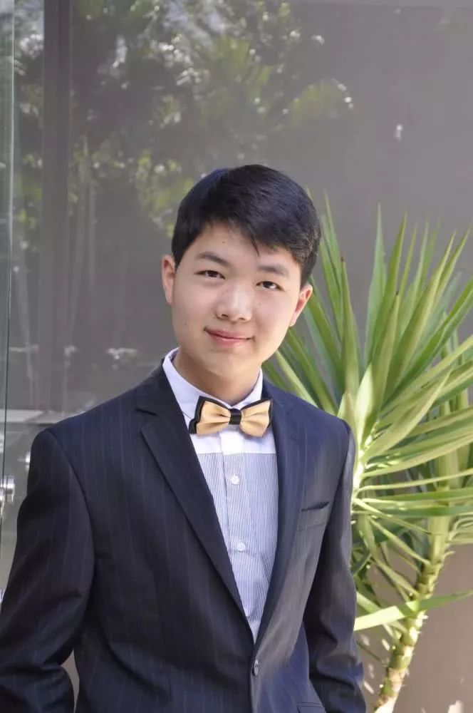 16岁澳籍华人天才少年病逝！46万字遗作震撼了世界