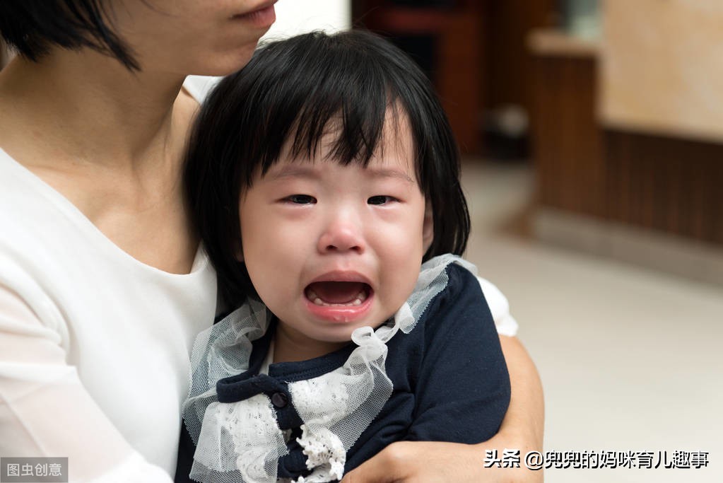 宝宝穿开裆裤容易感染吗,小孩不穿尿裤的危害