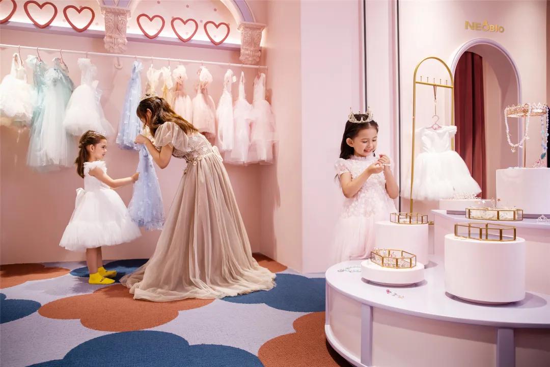 奈尔宝亲子乐园低至4折,奈尔宝亲子中心通用票十几个人