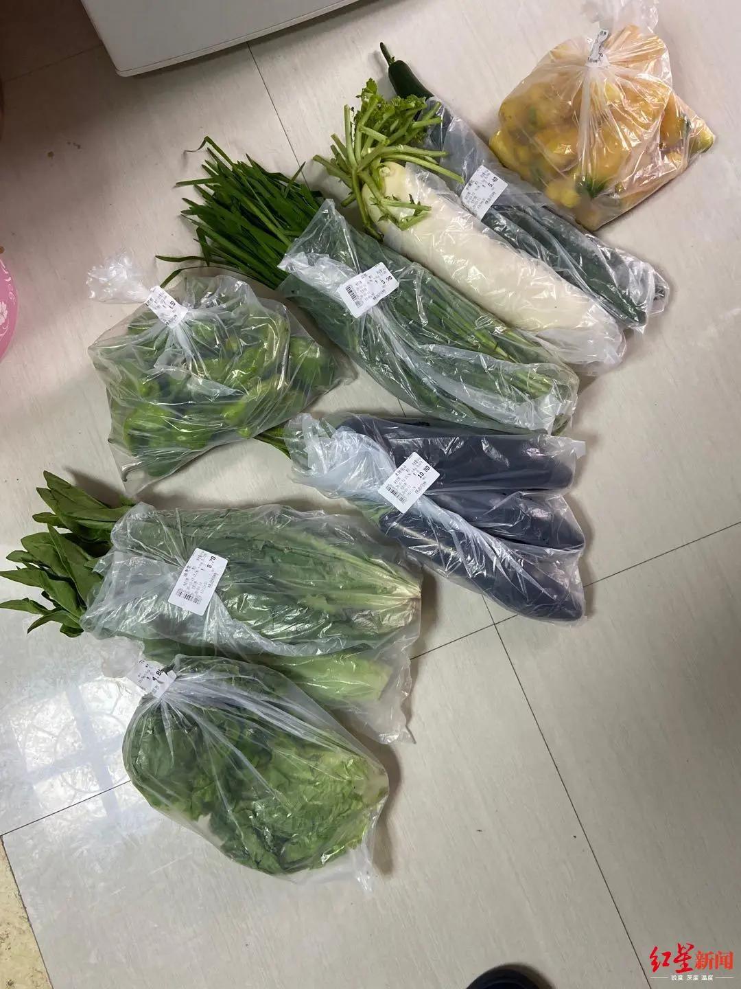 客户说蔬菜配送价格贵了怎么回复,业主投诉物业卖高价菜如何回复