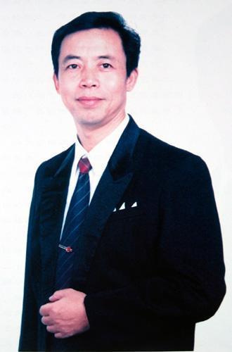 学庞中华的硬笔书法好吗,庞中华字体为什么不建议练