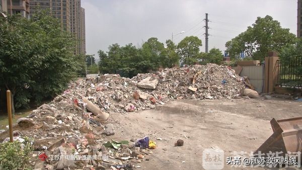乱扔装修垃圾处罚标准,南京乱扔建筑垃圾处罚标准