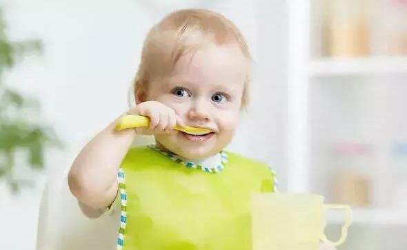 10个月宝宝过敏体质辅食怎样添加,16个月过敏体质宝宝一日三餐辅食