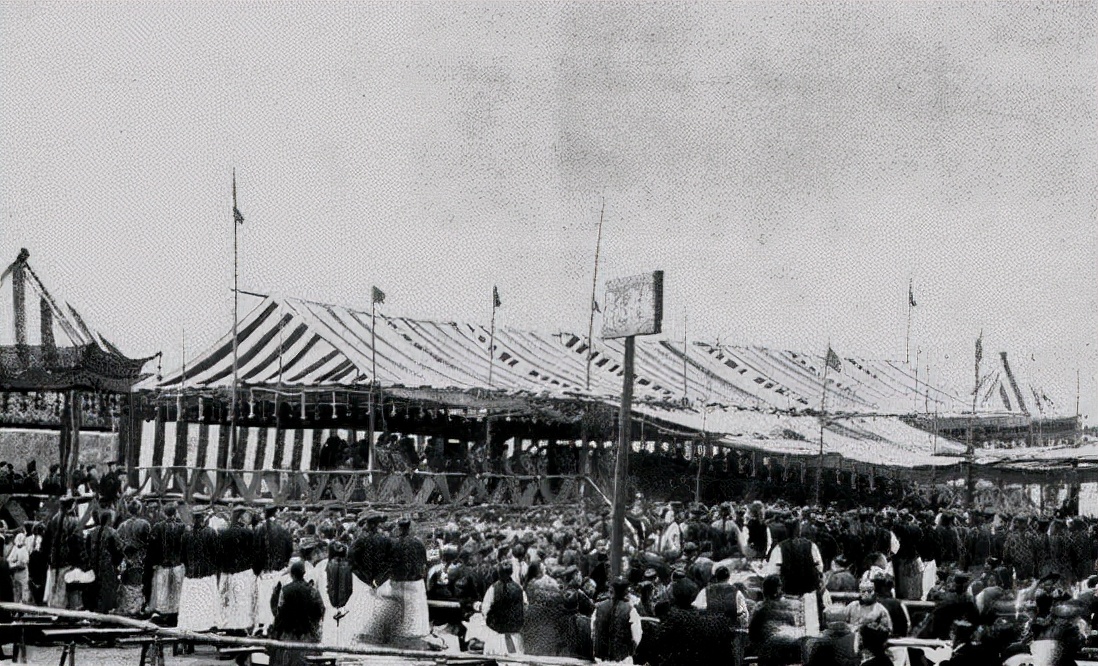 穿越百年逛展会，武汉有哪些巧板眼？