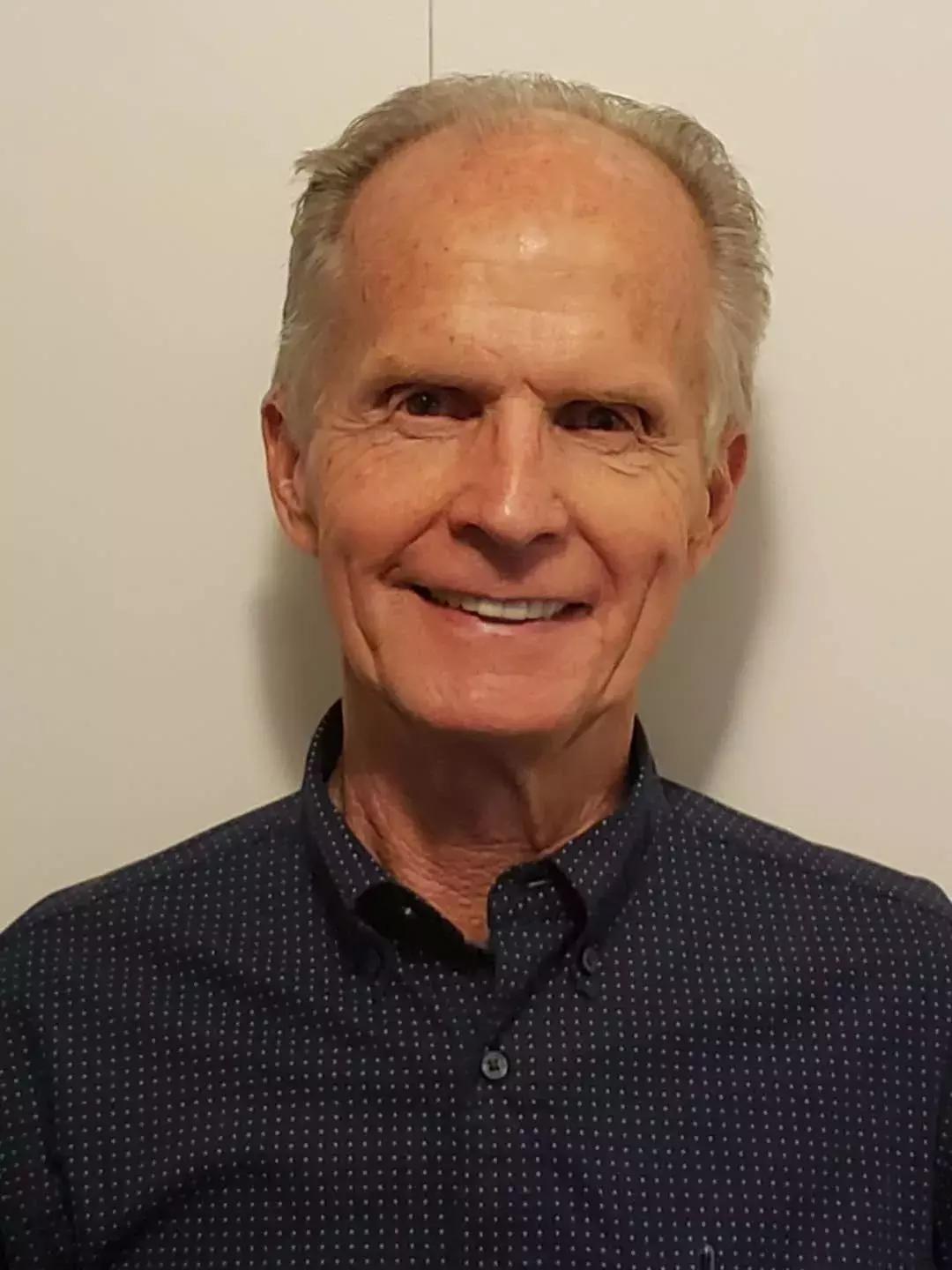 棣栧眾鍏ㄤ汉骞哥鍥介檯璁哄潧,璁哄潧鍢夊鍚嶅崟