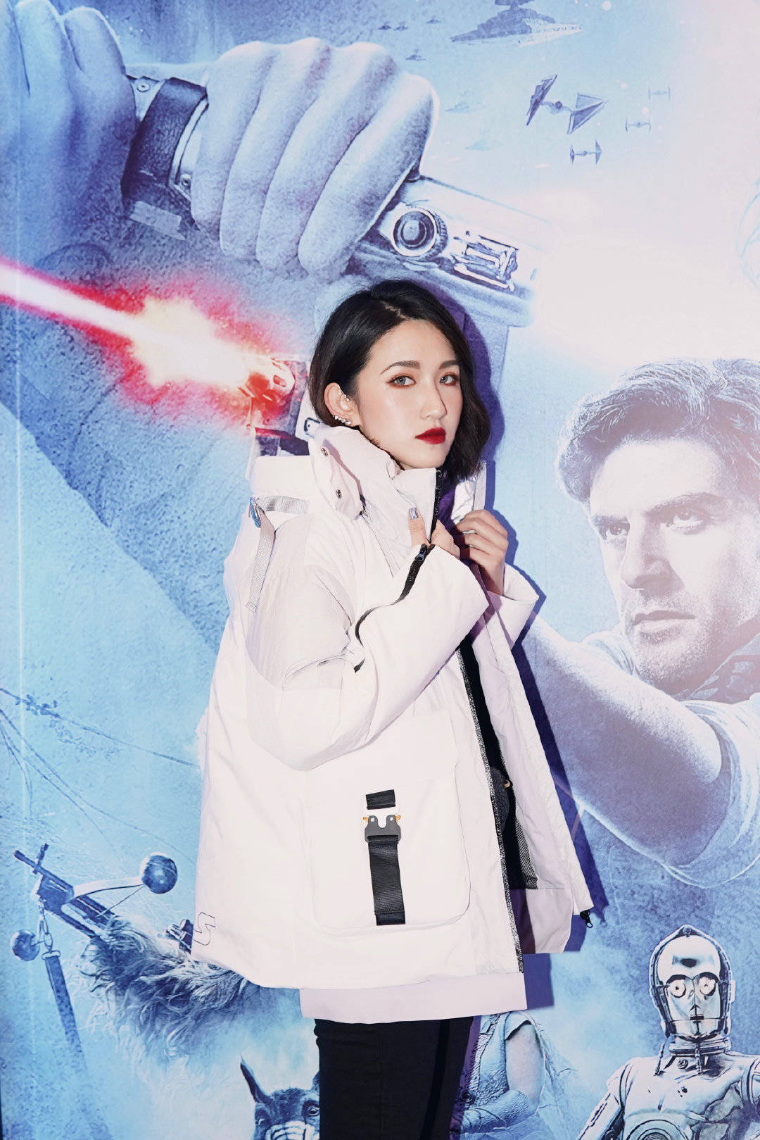 今年流行的爆款女装波司登,波司登女士今年爆款