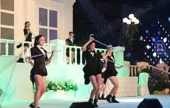 新年元旦迎接活动,新年新气象迎接新的一天