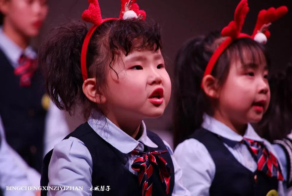 雅歌儿童合唱团，哈尔滨音乐舞台上的小星星