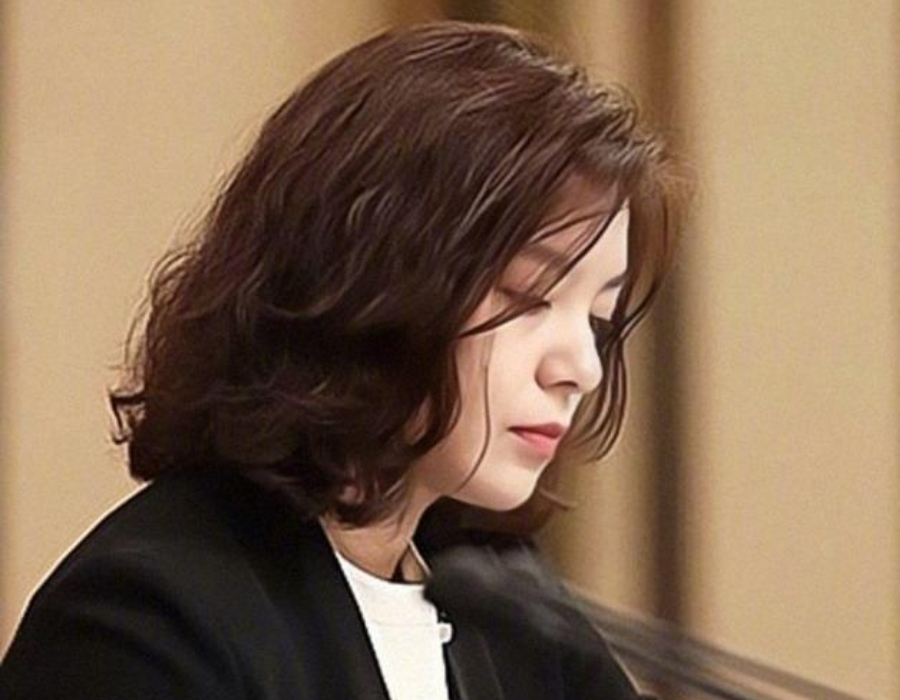 40到50瘦脸人剪什么发型好看,瘦脸减龄发型女2020流行发型