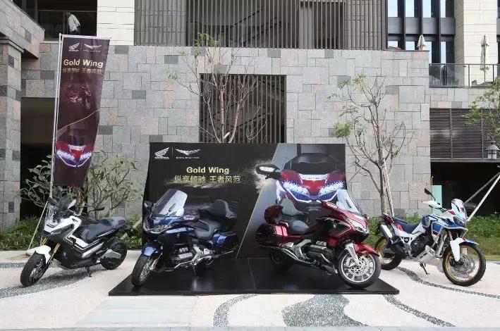 2018本田金翼详解,本田金翼2023款自动挡挡位图介绍