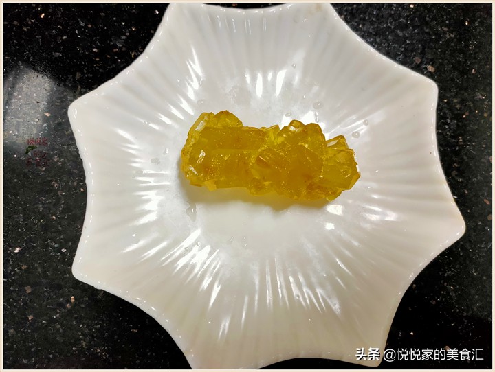 买冰糖选黄冰糖还是白冰糖,买冰糖是单晶好还是多晶好