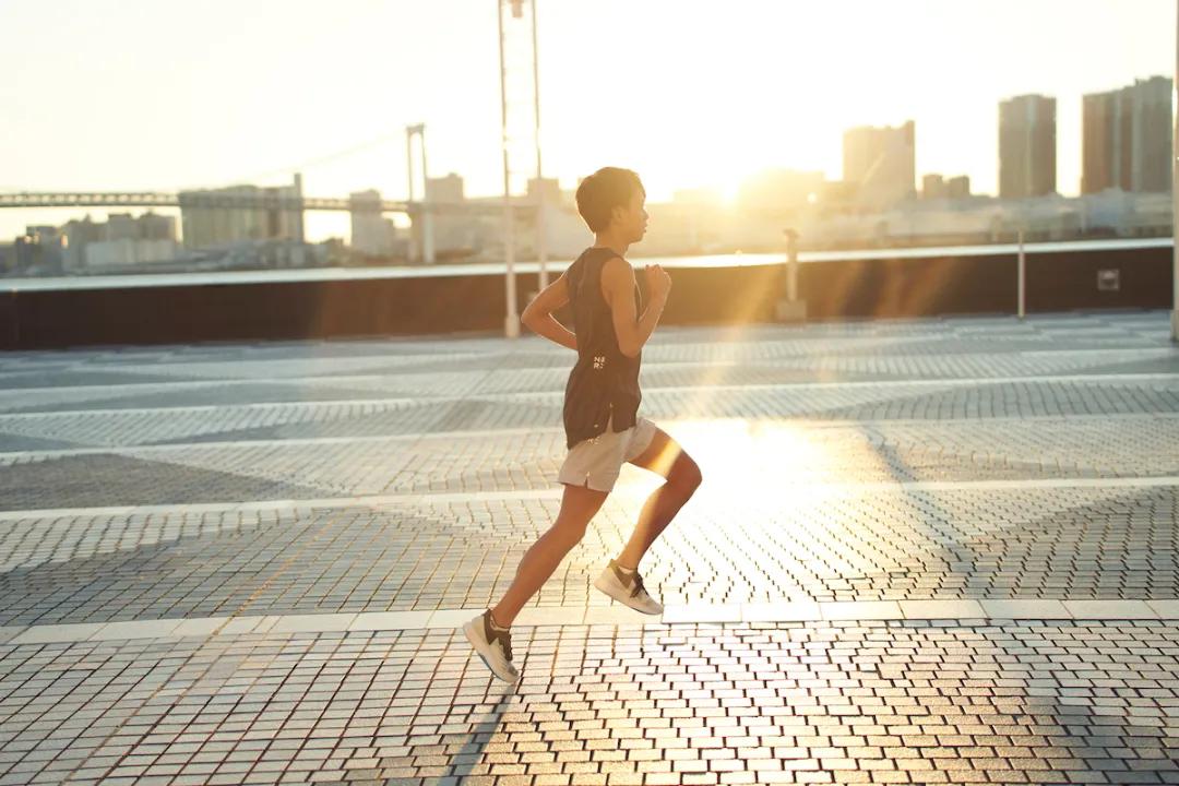穿什么跑鞋适合跑马拉松,nb哪几款跑鞋适合扁平足
