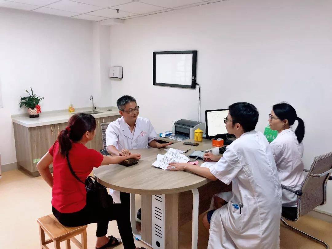 安溪「名医坐诊」福建中医药大学国医堂中医专家李奕祺主任、附属人民医院妇科专家王小红主任6月份坐诊安排