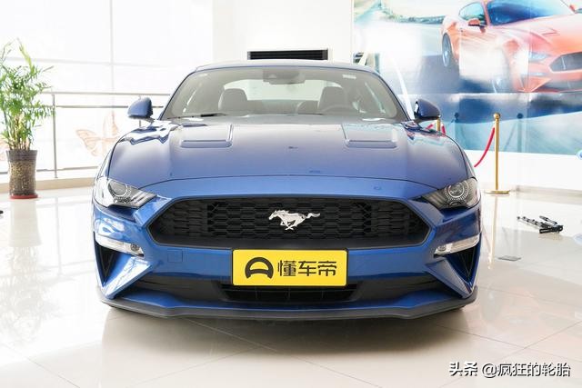 野马和科迈罗哪个好哪款值得入手,科迈罗和野马哪个好哪个性价比高