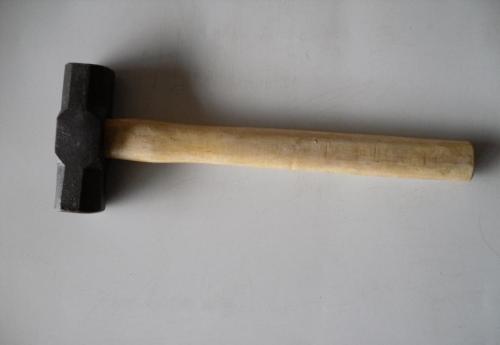 生锈螺丝拧不下来妙招用汽油,如何拧动锈住的螺丝