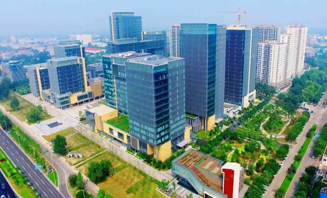 亿达中国与大连亿达,大连亿达和亿达中国