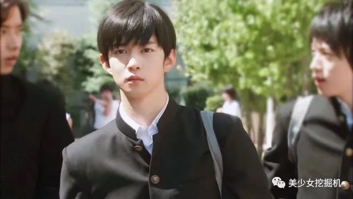 能把绿茶人设舞到女生都讨厌不起来，只有她了吧？