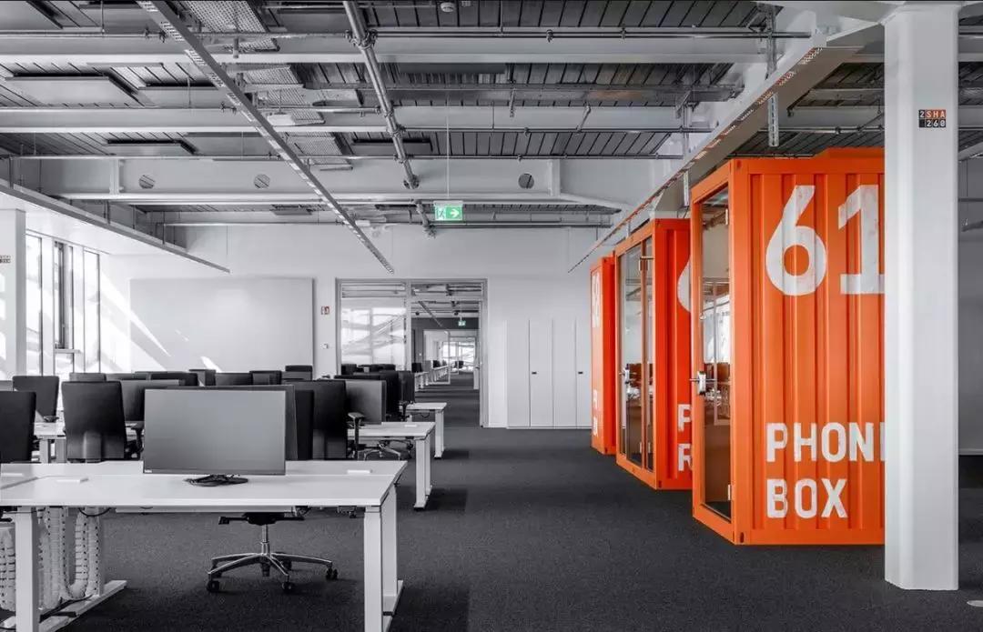 adidas总部照片,adidas总部上班