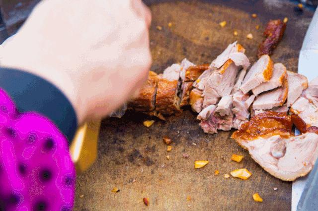 重庆渝北龙兴广场附近购物商场,前方到站工贸