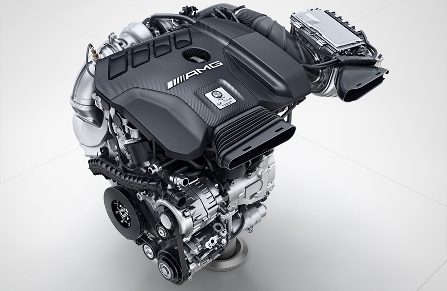 地表最强小四门轿跑来了！聊聊全新的CLA45AMG