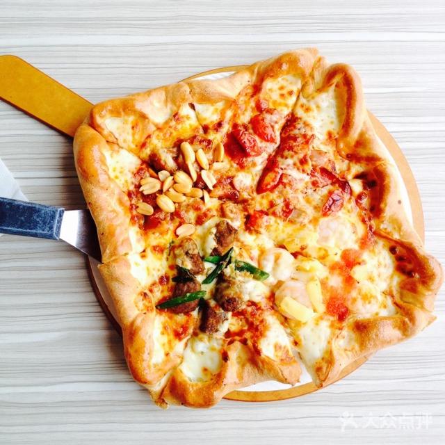 今天给粉丝带来一期*安泰**万达里的美食