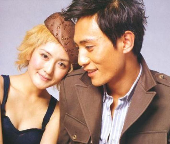 爱情长跑6年，刘烨转身娶外国人，谢娜选择了不如自己的张杰