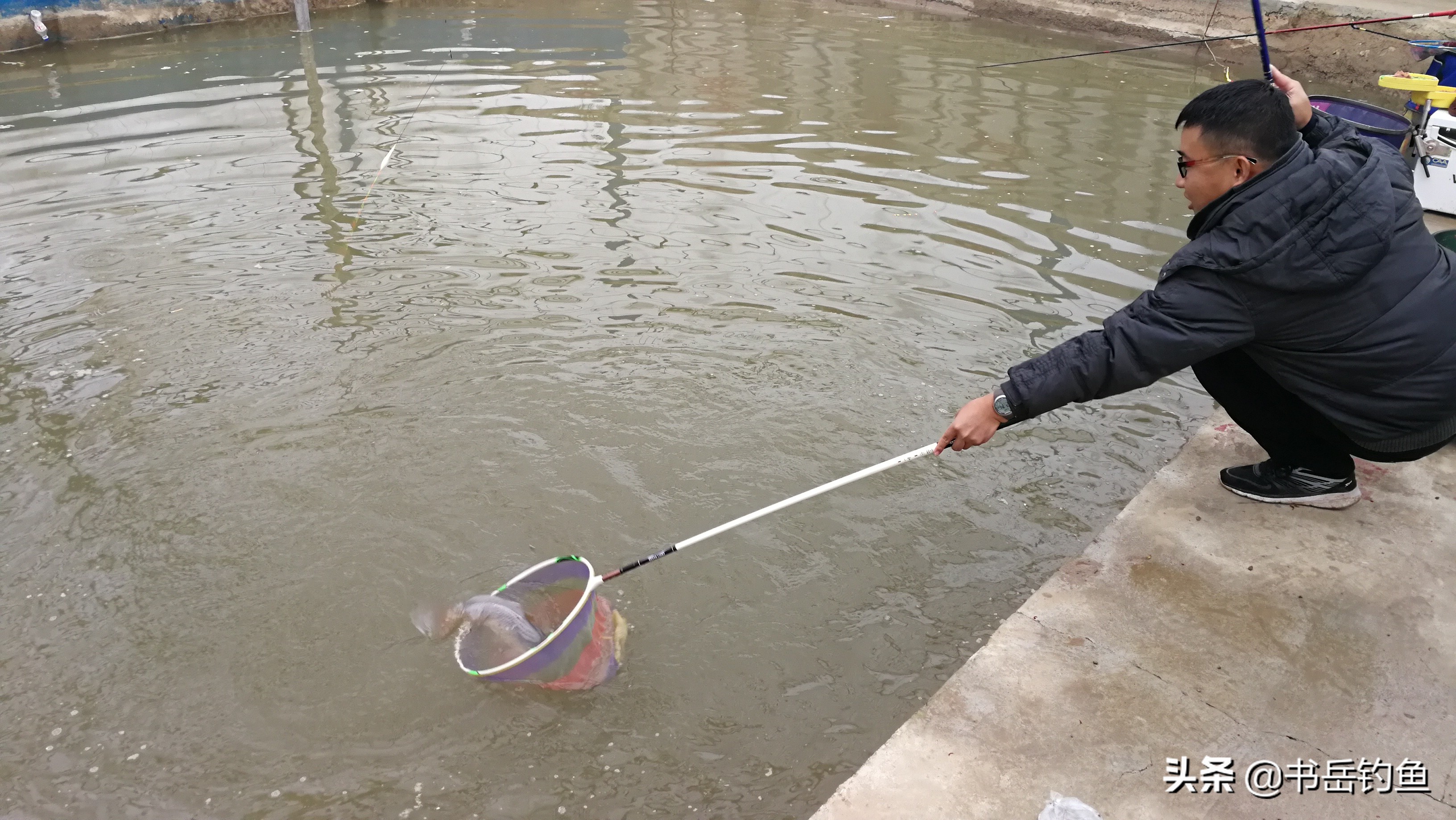 可真是长见识了!钓鱼小药的水太深了,稍不留神捏脚的费用就没了