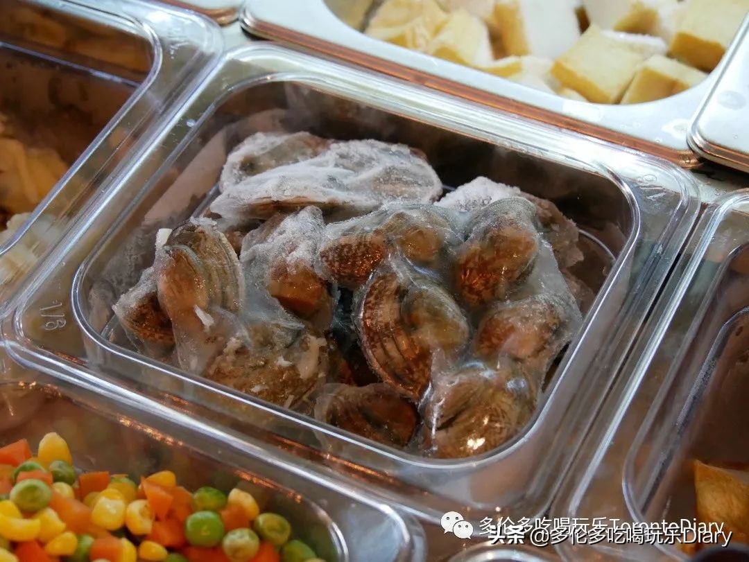 S潮牌在多伦多开了麻辣烫？！开业不到一个月，货柜空了…