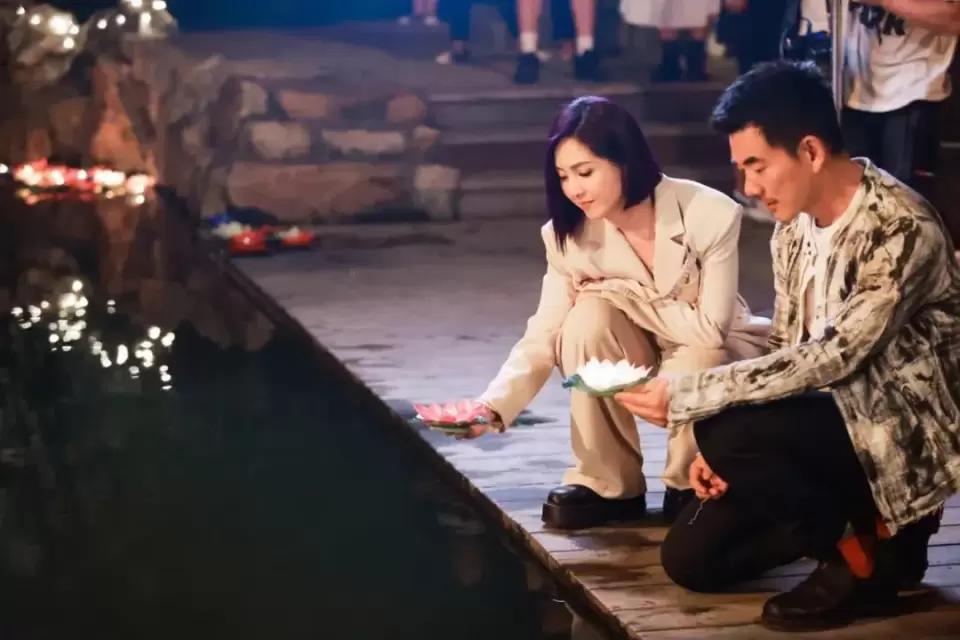 出手不凡电影播放,出手不凡演出现场