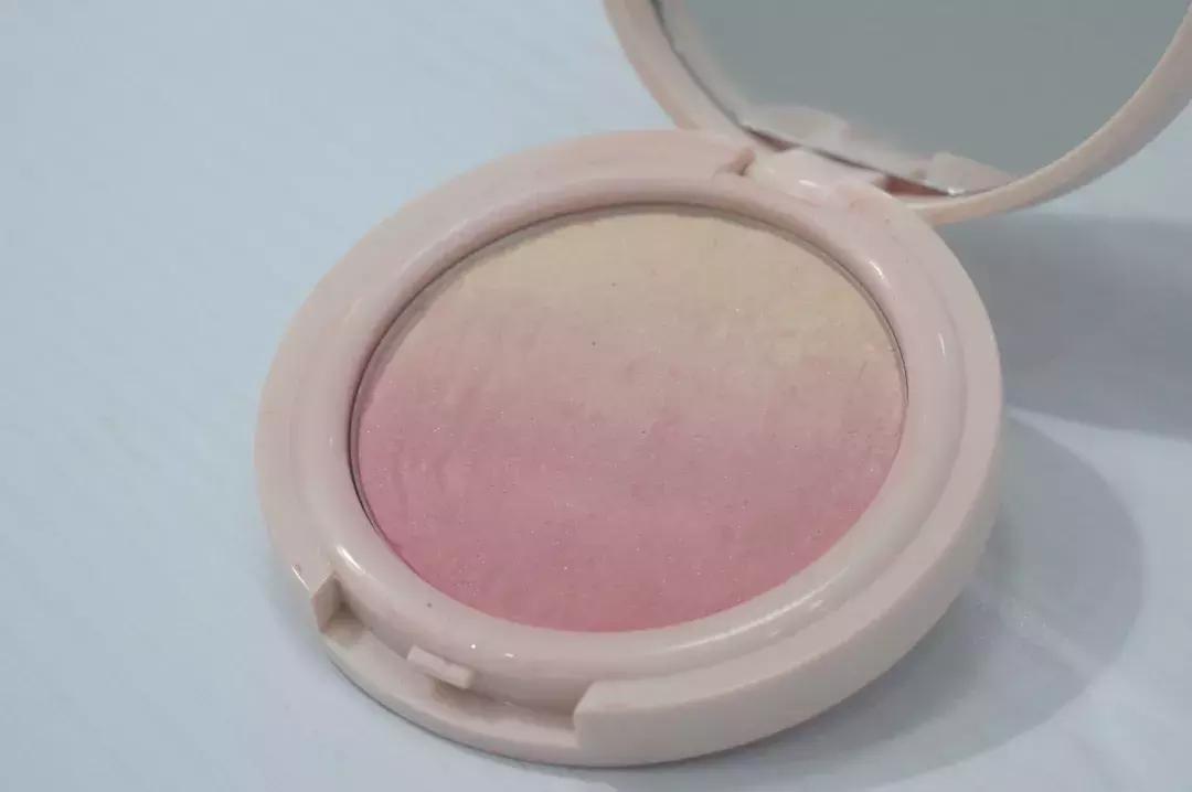 必买不踩坑的化妆品,四种网红化妆品测评