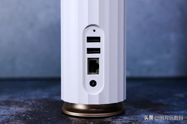 有了联想个人云,没有网盘也能随时随地轻松存取、分享数据