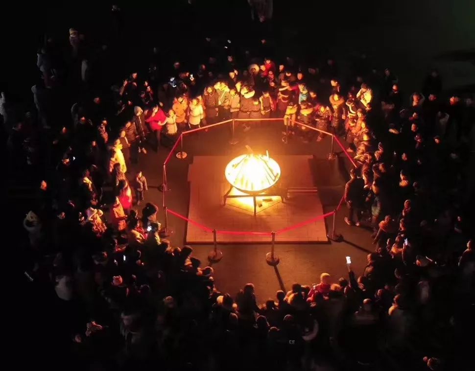 温泉灯光展,温泉灯光秀打卡点