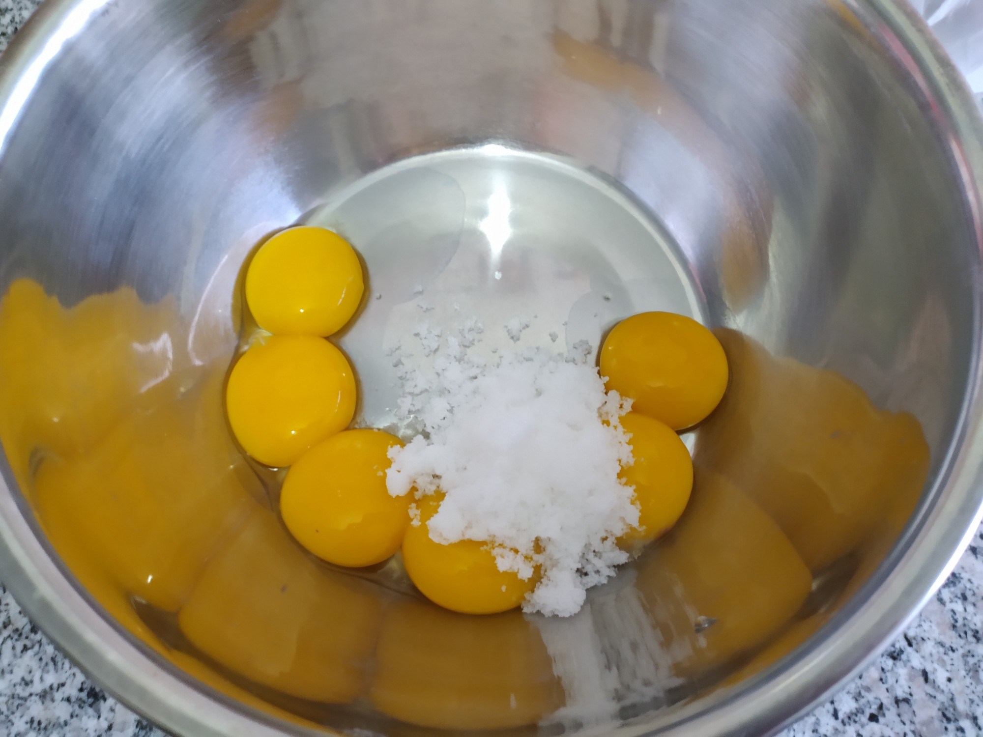 蛋糕如果用高筋面粉会怎样,蛋糕成功的关键