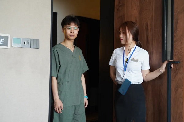 98年出生在殷汇，北漂一年多，玖静堂让我选择了留在家乡池州