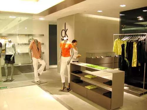 美国第一设计师品牌CK的故事，我知道的只有男士*裤内**