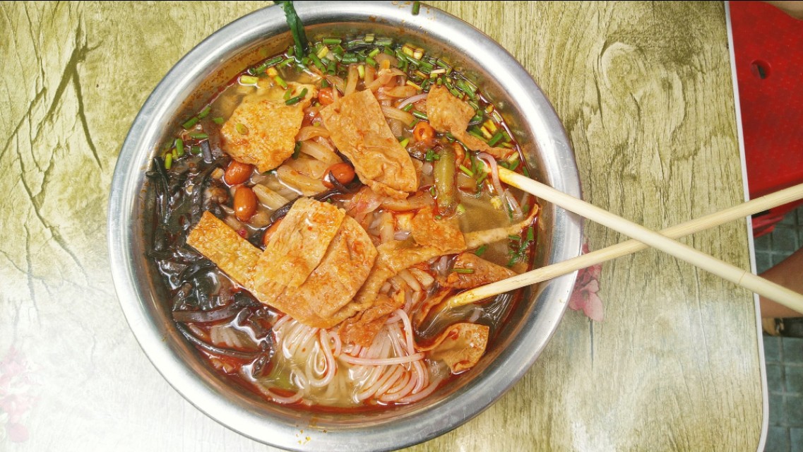 柳州螺蛳粉哪家必打卡,柳州哪里嗦螺蛳